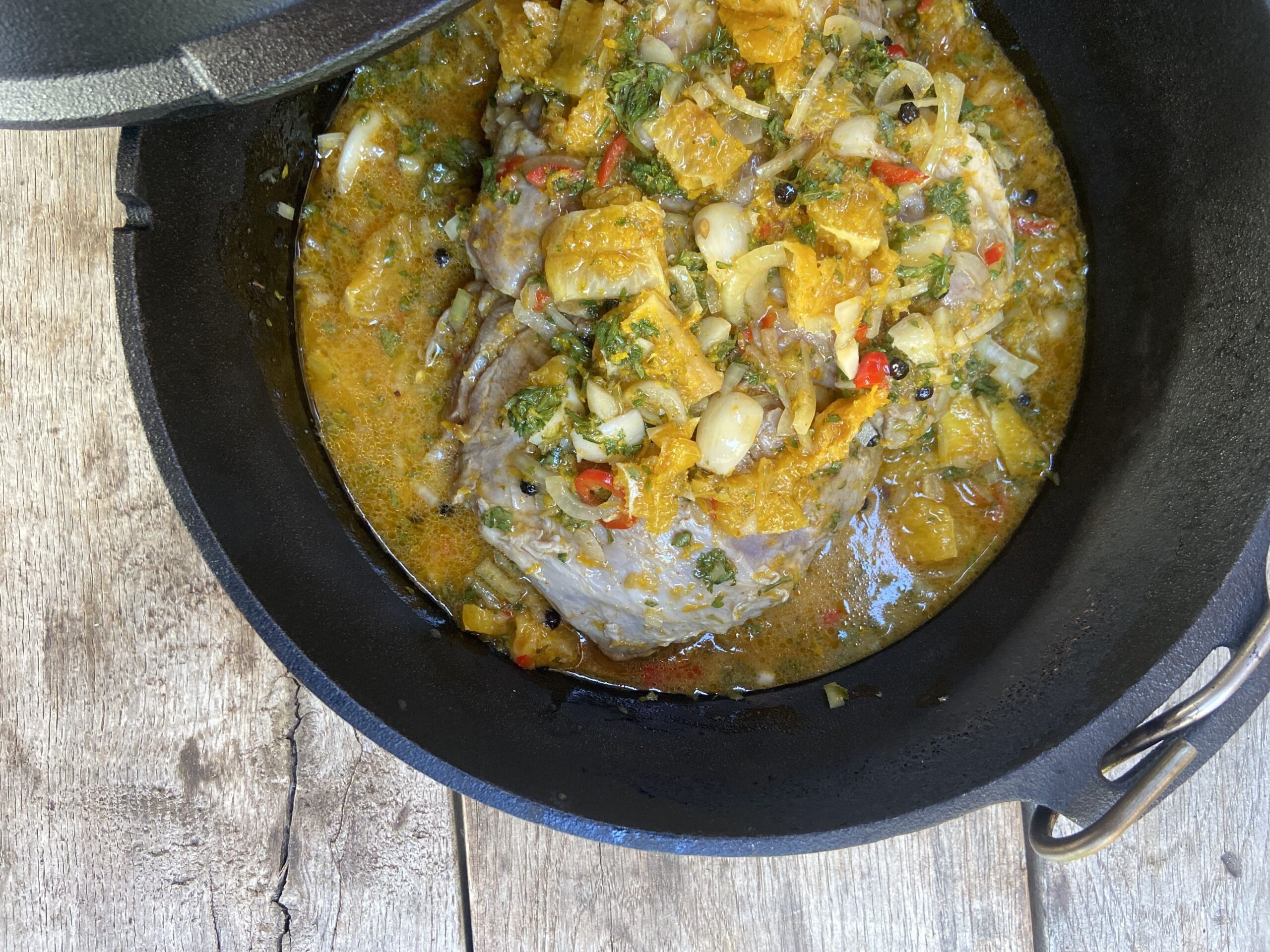 Dutch-Oven-Varkensnek-recept-kamado-barbecue-bbq