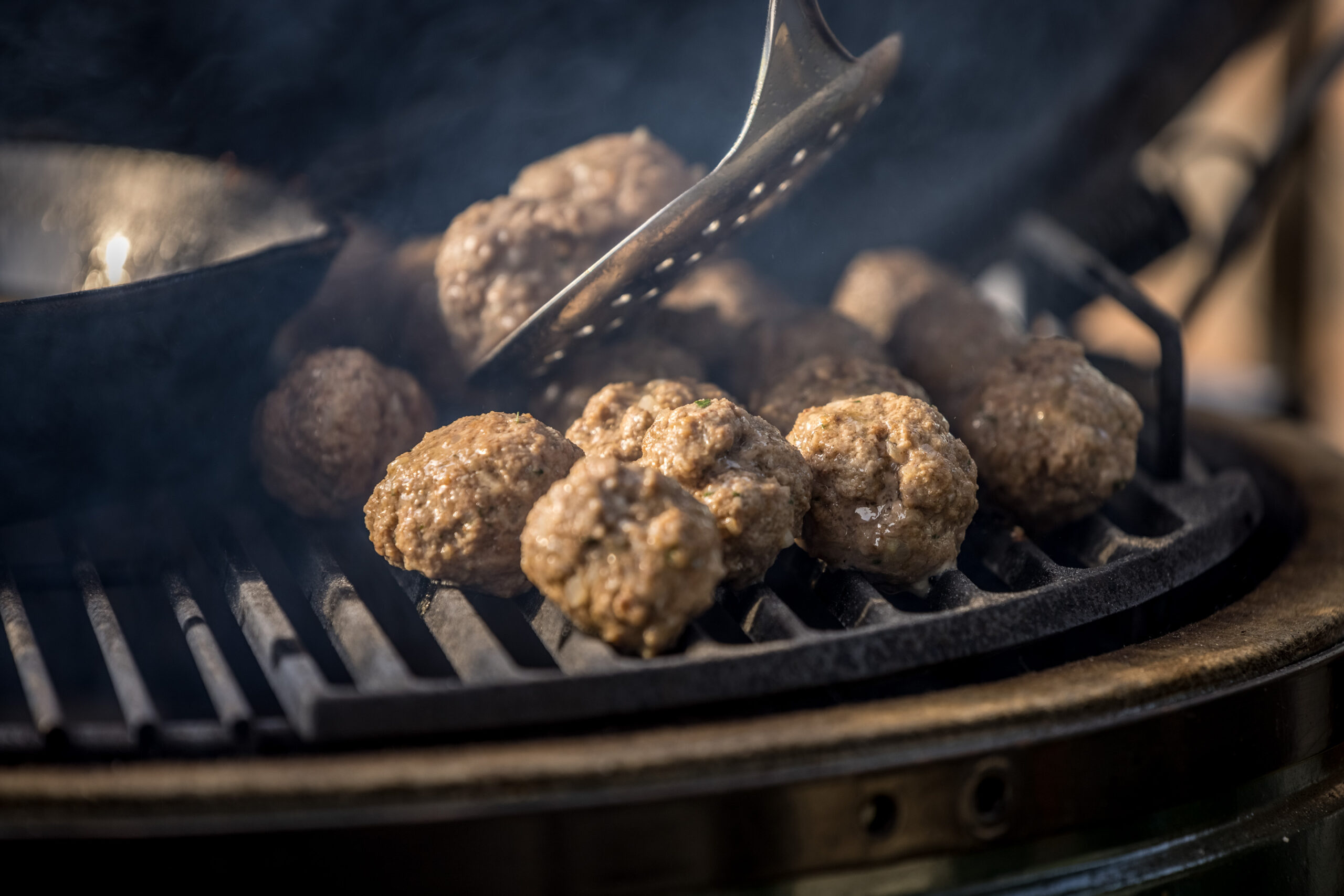 Zweedse-gehaktballetjes-kamado-recept-bbq-bereiding