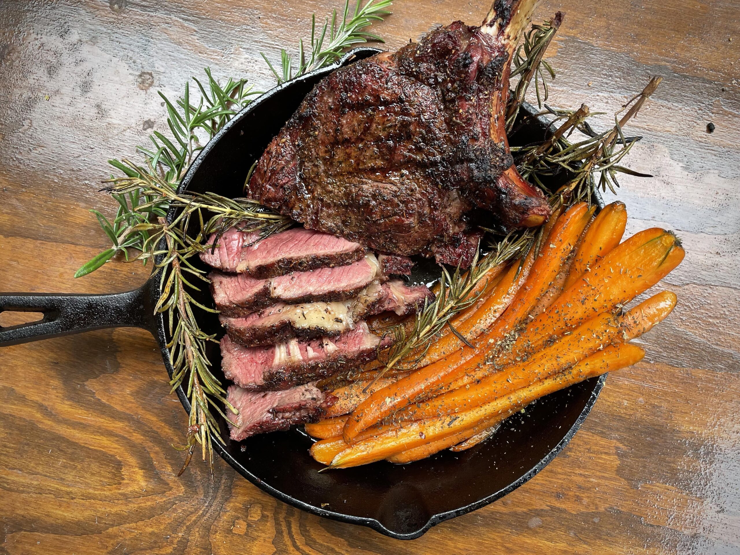 eindproduct rozemarijn ribeye-min